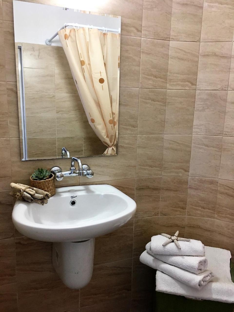 פרימורסקו Alba Family Club Hotel מראה חיצוני תמונה